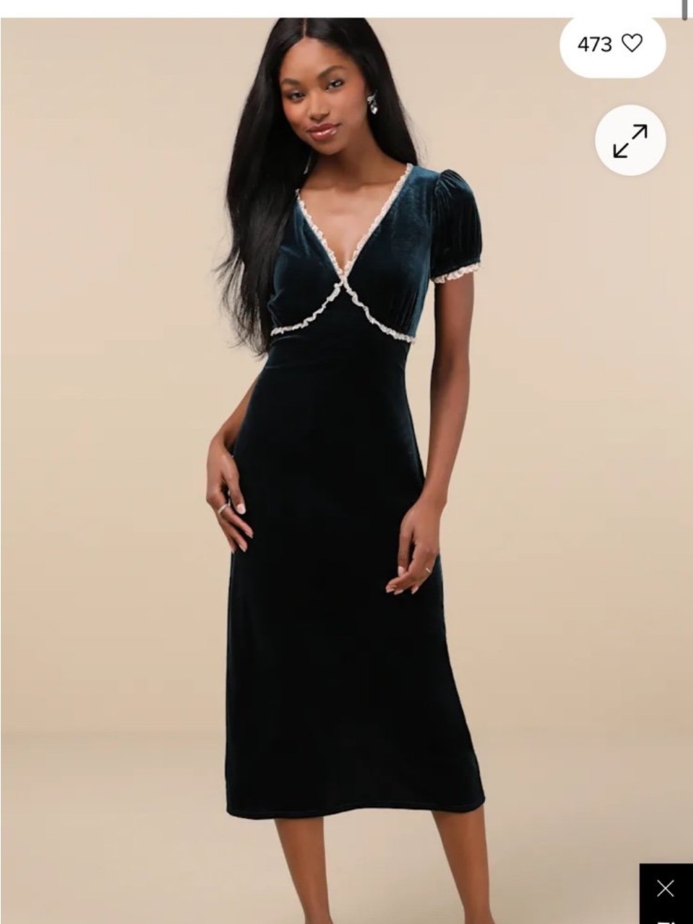 Lulu's dark teal Velvet Maxi Dress with Lace Trim